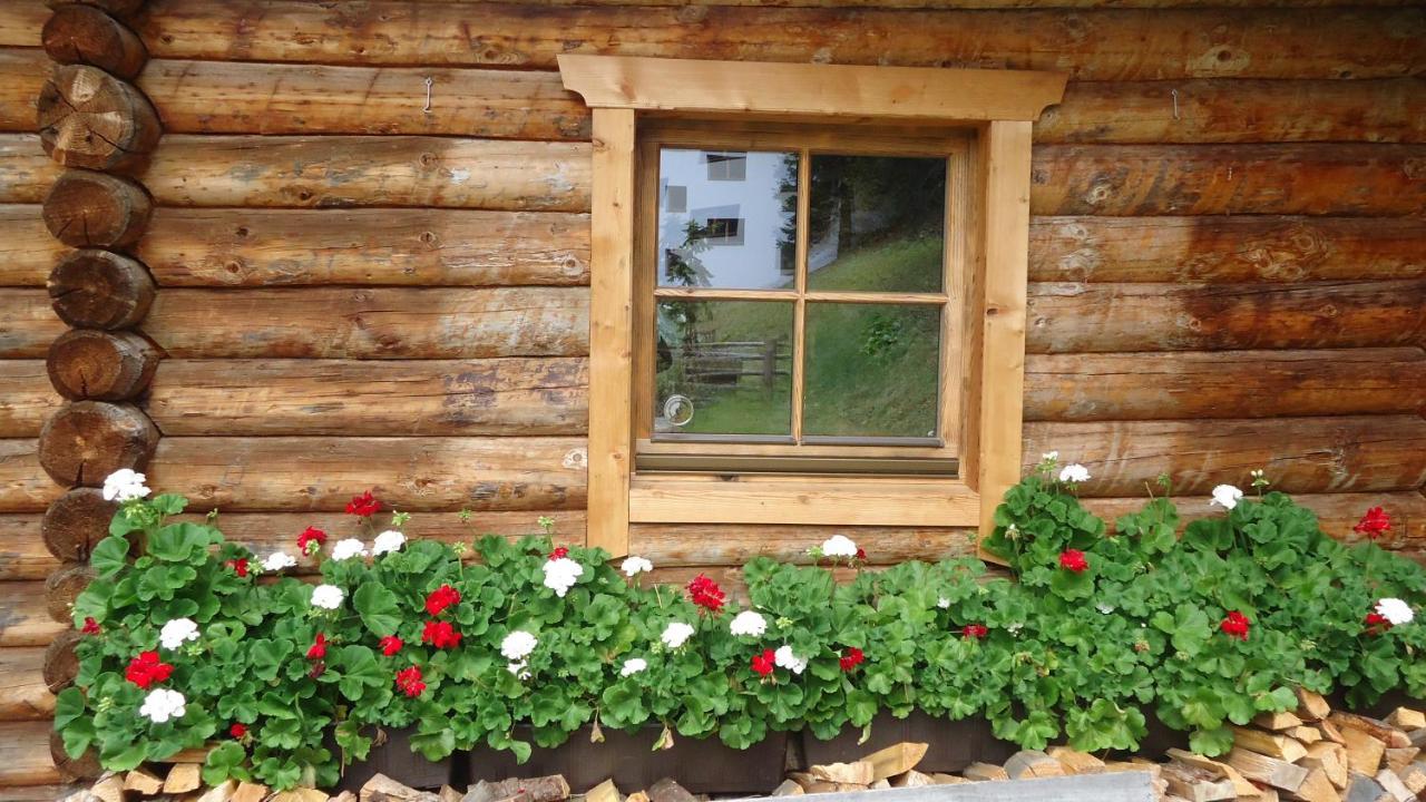 Almnest In Hochfuegen Mit Privat Spa ภายนอก รูปภาพ